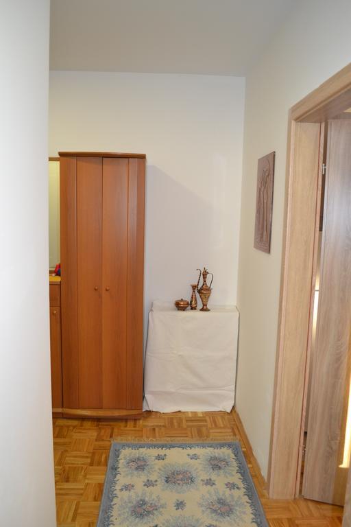 Apartment Gashi Prishtine Bagian luar foto