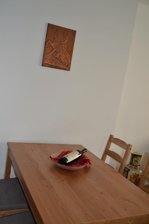 Apartment Gashi Prishtine Bagian luar foto