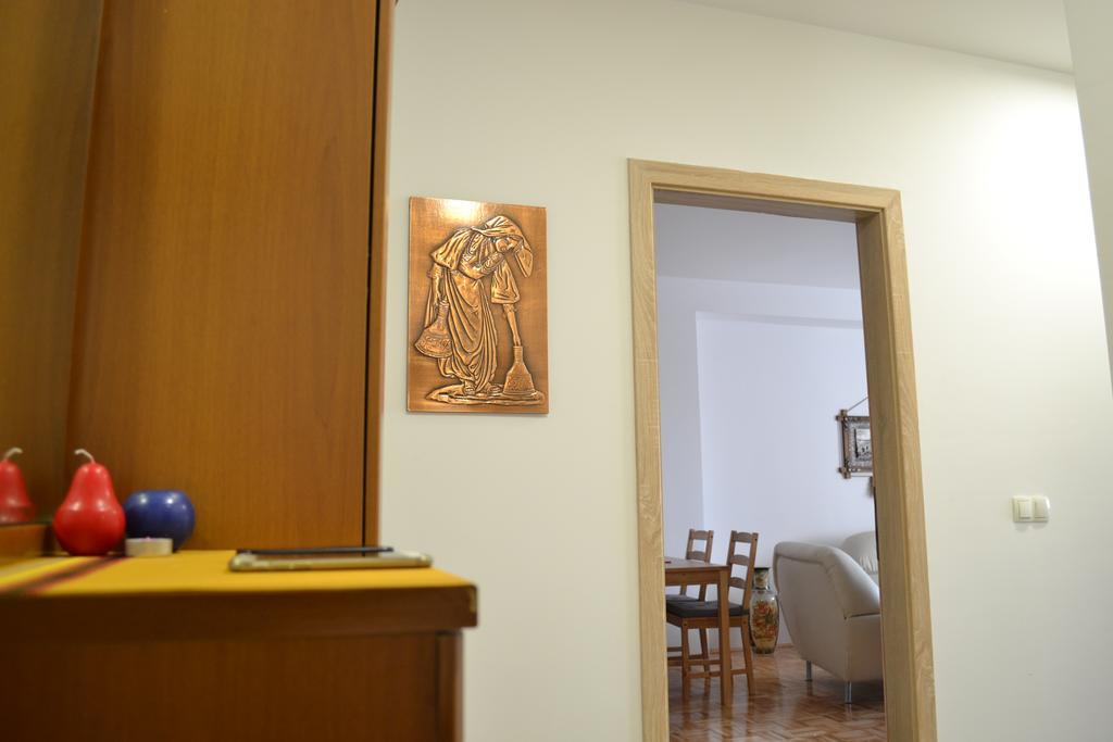 Apartment Gashi Prishtine Bagian luar foto